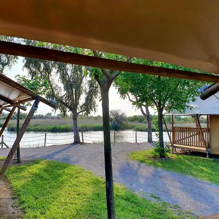 营地 Camping Nautic Almata Glamping 卡斯特罗·德波利亚斯